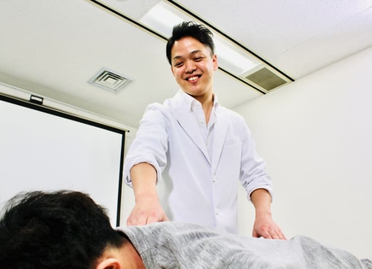 自費治療院の店舗のサムネイル写真